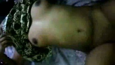 Desi Shy Indian Girl Nude Fucked By her Lover in Hotel Scandal