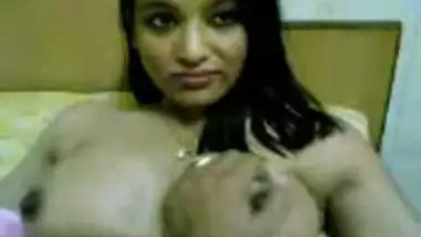 Indian Gir Self Nude Show On Bed