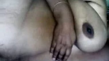 Very Fat Indian Aunty Nud On Bed