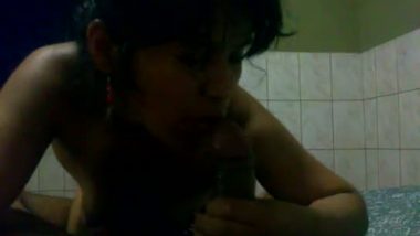 NRI Brazilian maid giving hot blowjob session