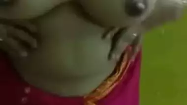 Big boobs Indian aunty sex clip with secret lover