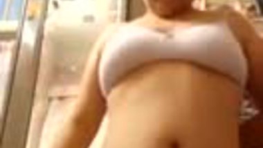 Desi school girl showing off her nude body
