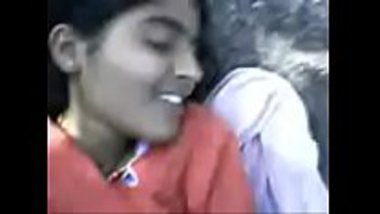 Awesome jungle sex video of a desi teen