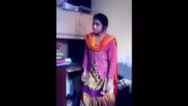 Hot Gujarati Bhabhi Undressing Before Sex