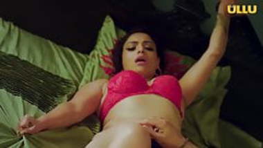 Indian Actress Naina Chhabra Caught with BF Doing Sex