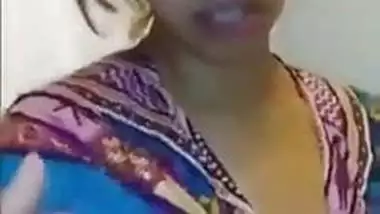 Indian MILF collects his milk
