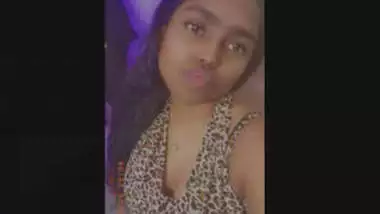 Tamil Malaysian Girl Video Part 1