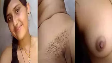 Young girlâ€™s sexy Dehati pussy show video