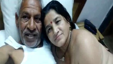 Naughty mature Indian couple latest MMS video