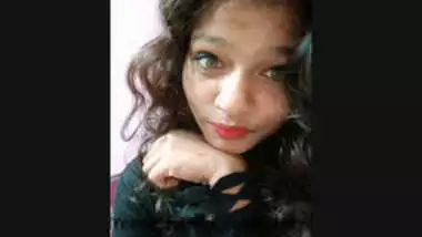 Sarika Wants to Suck Her Step Brother Dick with Dirty Hindi Talk New MMS
