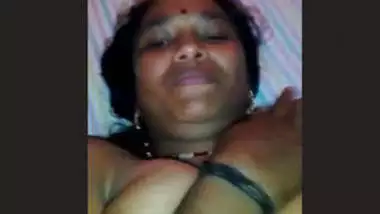Desi tamil nude aunty at night