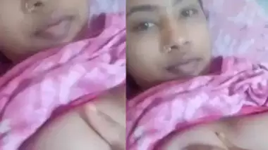 Nasty Desi Boudi Make Sensual Video For Hubby