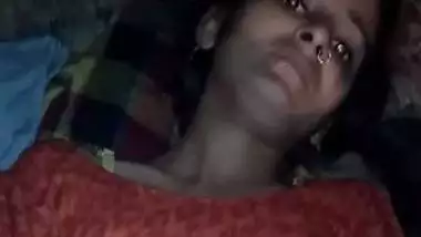 Desi teen whore naked before sex
