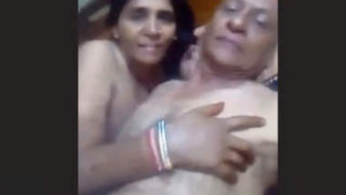 Desi Old Man & Woman Having Sex