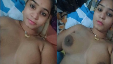 Cute Desi wife big boobs show on cam for her secret hubby