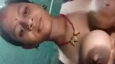 Village bhabhi nude selfie video