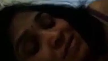 Singing Indian wife self fondling and fingering video
