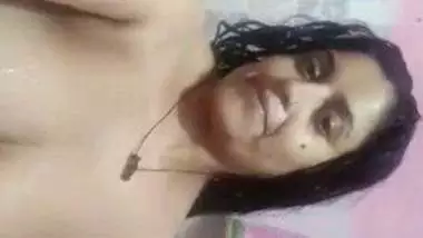 Beautiful desi boudi nude bathing selfie