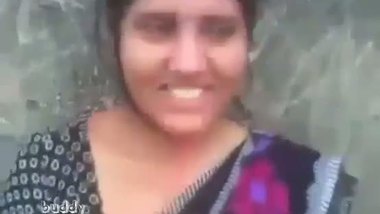 Indian desi sex video of a beautiful house wife having fun with husband