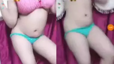 380px x 214px - Sexy desi girl showing on live hot tamil girls porn