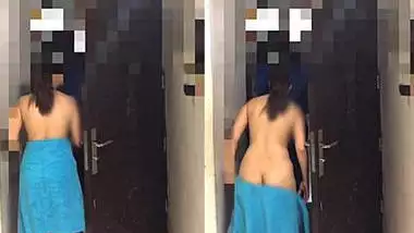desi wife towel drop dare in front of delivery boy