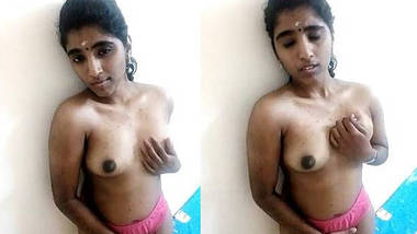 Horny Mallu Girl Showing Her Boobs