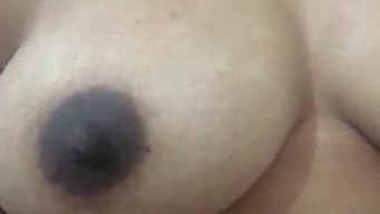 Sexy desi girl Swan showing hot boobs and playing nipples