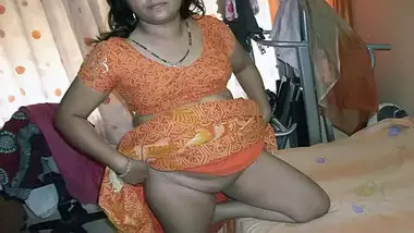 [ Indian porn XXX ] Desi real sexy bhabi aunty show her boobs and pussy