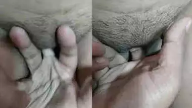 Desi Guy Fingering Girlfriends Wet Pussy and She Moaning