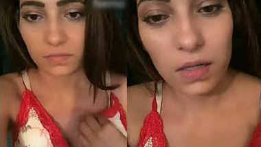 Nikita Soni ,Awesome cleavage , Unseen Video, This Clip is nowhere