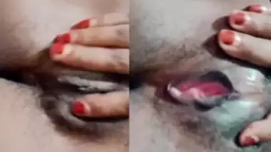 Kerla Girl Showing Boobs And Hairy Pussy