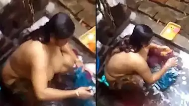 Desi naked bhabi washing cloth
