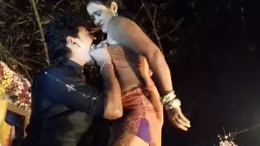 Desi boobs press kiss stage dance naked tits