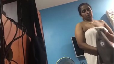 Tamil Aunty In Son’s Bedroom