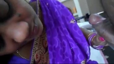 Sexy Gujarati Aunty Sucking Penis Of Neighbor