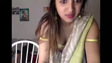 Sexy Indian Girl Bearing It All