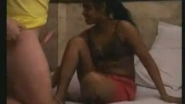Tamil teen escort fucked by foreigner in hotel scandal