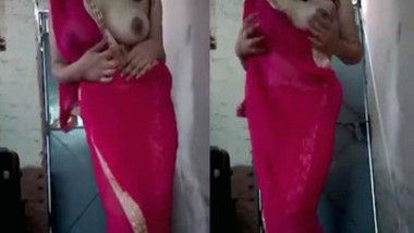 Indian bhabhi showing boobs on Red saree for hubby