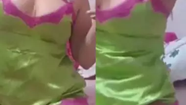 Sexy Bhabi Teasing