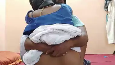 Desi village bhbai fucking with husband 1
