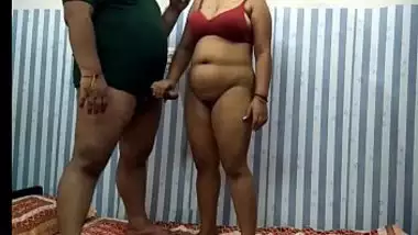 Innocent Desi Girl Sucks her best Friend’s Big Cock