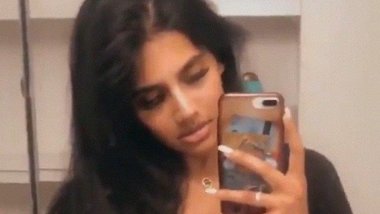 Hot figured Tamil model girl nude selfie video