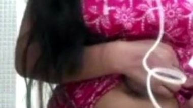 Dazzling Desi mom knows clients love hairy pussy so she shows her one