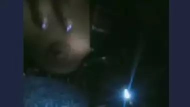 Desi wife show her big boob at night