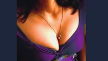 Desi girl hot boob