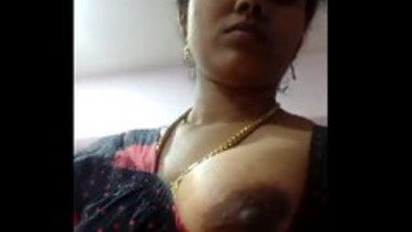Hot mallu bhabi boob and pussy mobile self shoot clip