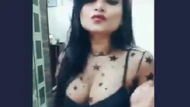 Desi girl Very hot Tiktok video-2