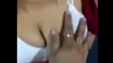 Desi Bhabi Showing Milky boobs