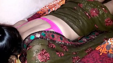 Wife's pink lingerie looks so sexy that XXX desire fills Indian man