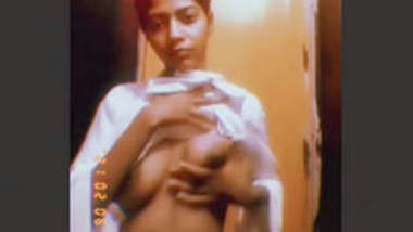 Bangladeshi Girl Nowrin Nude Video For Bf